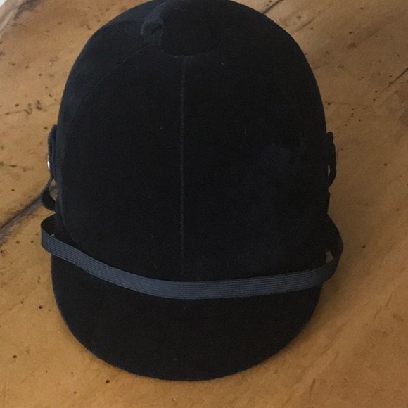 beaufort Accessories - Vintage English riding helmet or hunt cap